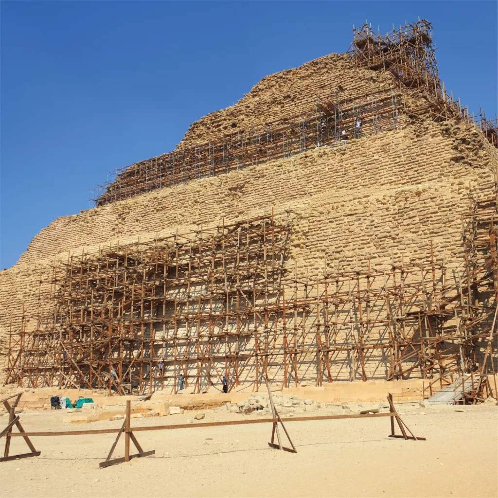 TOUR THE GREAT PYRAMID OF GIZA - THE OLDEST WONDER OF THE ANCIENT WORLD