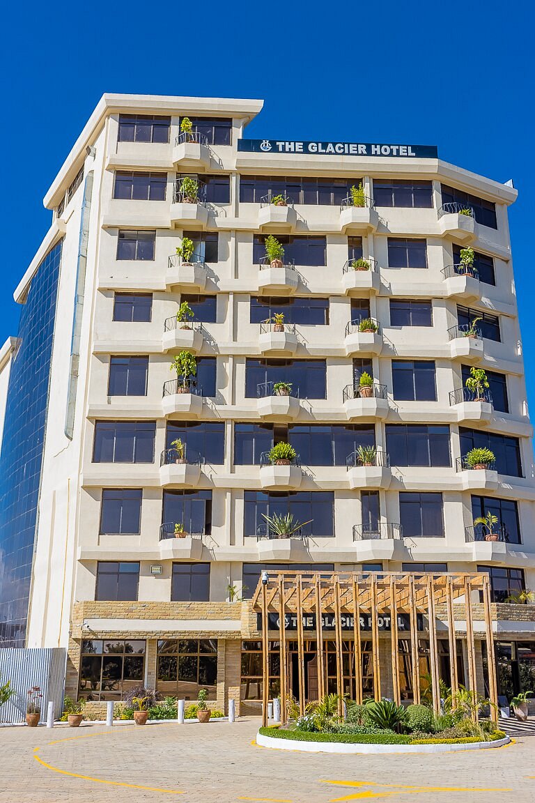 THE GLACIER HOTEL (Laikipia, Nanyuki)