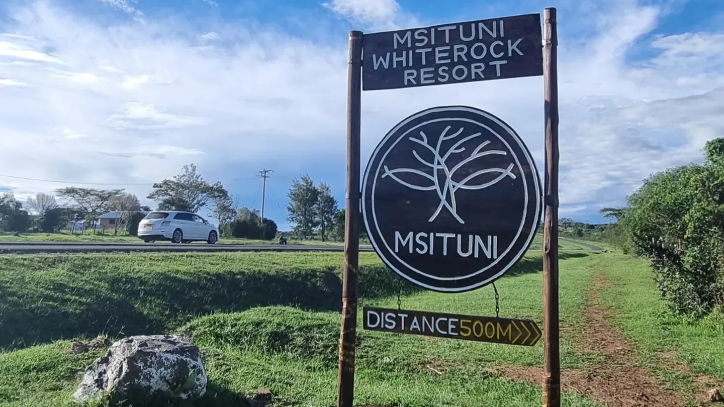 MSITUNI WHITE RESORT  (Nyeri, Chaka)